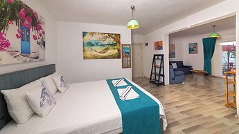 Derin Mavi Suit Butik Otel - Adults Only