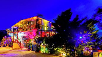 Derin Mavi Suit Butik Otel - Adults Only