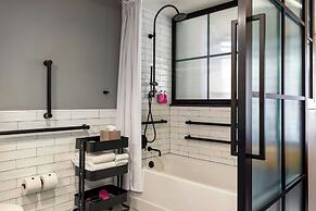 Moxy Washington DC Downtown