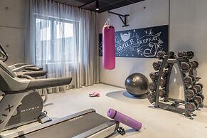 Moxy Glasgow Merchant City