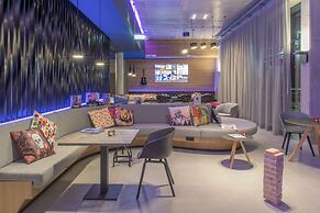Moxy Glasgow Merchant City