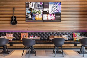 Moxy Glasgow Merchant City