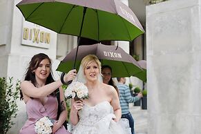 The Dixon, Autograph Collection