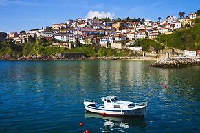 LA Nana DEL MAR Flat on the old Port of Cudillero