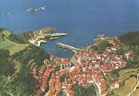 LA Nana DEL MAR Flat on the old Port of Cudillero