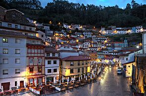 LA Nana DEL MAR Flat on the old Port of Cudillero