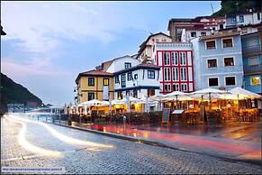 LA Nana DEL MAR Flat on the old Port of Cudillero
