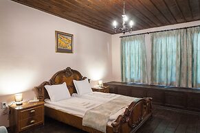 HiStory INN Unique Guest House