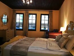 HiStory INN Unique Guest House
