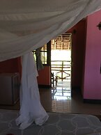 Kajibange bar and guesthouse