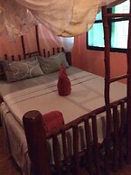 Kajibange bar and guesthouse