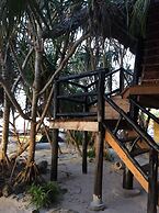 Kajibange bar and guesthouse
