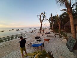 Kajibange bar and guesthouse