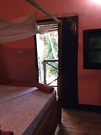 Kajibange bar and guesthouse