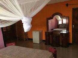 Kajibange bar and guesthouse