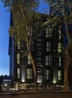 Upsuites Hotel
