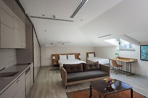 Upsuites Hotel