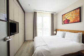 Upsuites Hotel