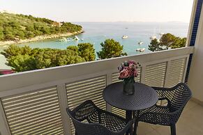 Colentum Resort Murter