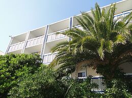 Colentum Resort Murter