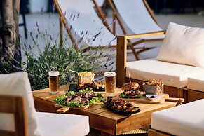 Colentum Resort Murter