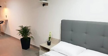 Parque Poblado Apartaestudio