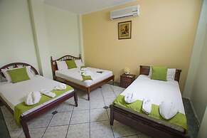 Hostal Andry