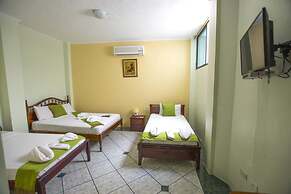 Hostal Andry