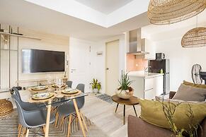 Azure Urban Resort by Adam's Crib