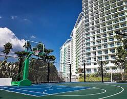 Azure Urban Resort by Adam's Crib