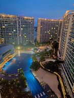 Azure Urban Resort by Adam's Crib