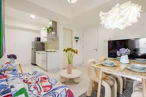 Azure Urban Resort by Adam's Crib