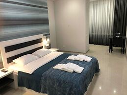 The Rooms Apart