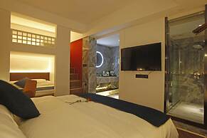 South Mountain Boutique Hotel