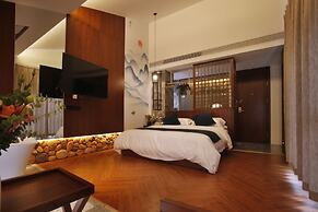 South Mountain Boutique Hotel