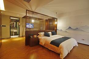 South Mountain Boutique Hotel