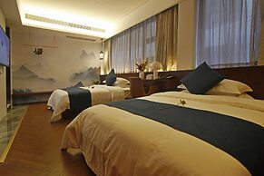 South Mountain Boutique Hotel