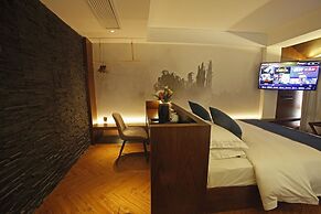 South Mountain Boutique Hotel