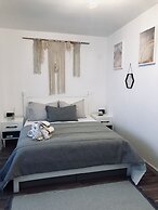 Fermaki Rooms - Adults Only