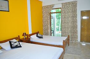 Dil Lanka Safari Resort