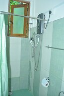 Dil Lanka Safari Resort