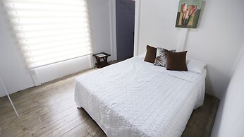 Aparatamentos Arenal Ranas y Ranitas