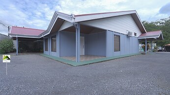 Aparatamentos Arenal Ranas y Ranitas