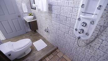 Aparatamentos Arenal Ranas y Ranitas