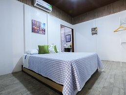 Aparatamentos Arenal Ranas y Ranitas