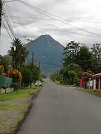 Aparatamentos Arenal Ranas y Ranitas