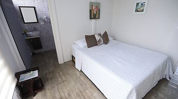 Aparatamentos Arenal Ranas y Ranitas