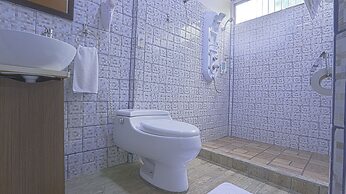 Aparatamentos Arenal Ranas y Ranitas