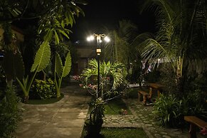 Van Santri Homestay Pemuteran
