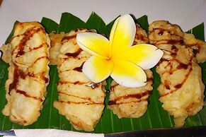 Van Santri Homestay Pemuteran